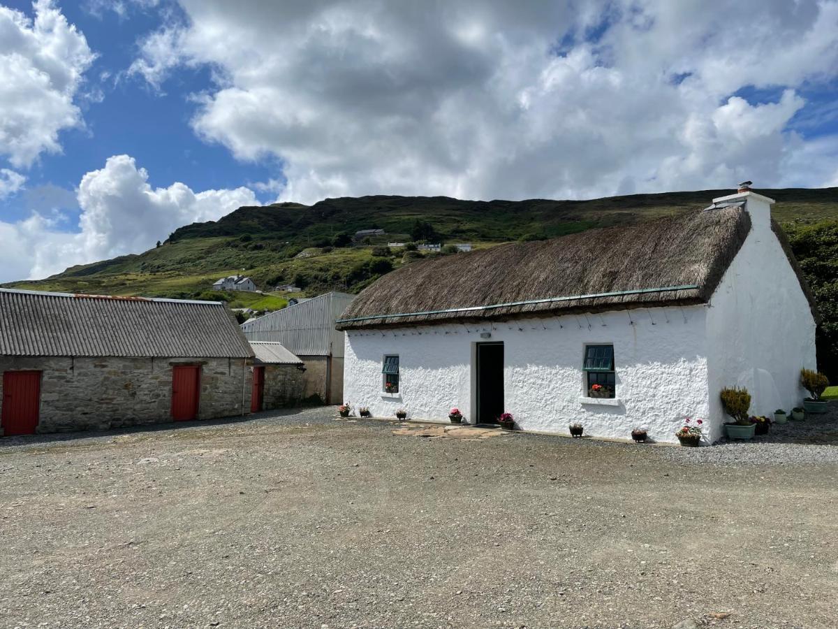 Anne'S Thatched Cottage Kilcar Eksteriør bilde